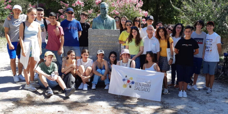 Alunos famalicenses visitam Bordéus