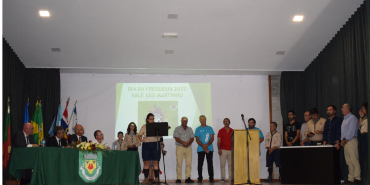 Vale S. Martinho: Associações reunidas em Dia de Freguesia
