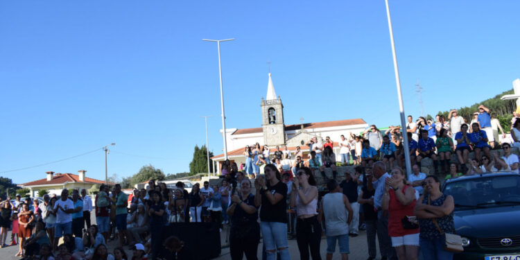 Vale S. Martinho: Associações reunidas em Dia de Freguesia