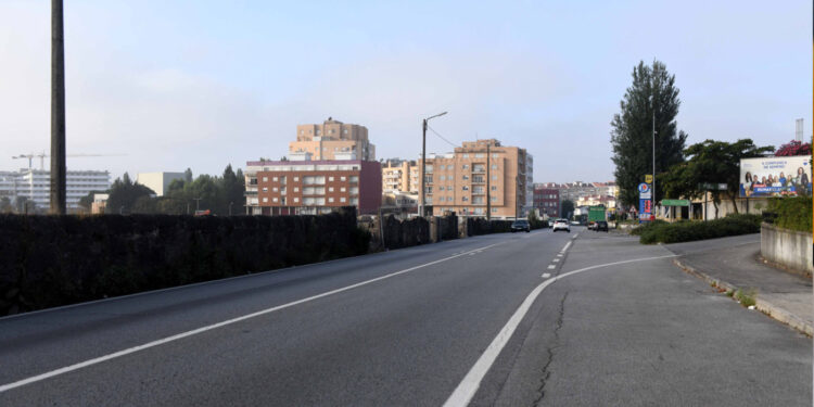 ATENÇÃO: Obras na N14 (junto ao Tribunal de Famalicão)