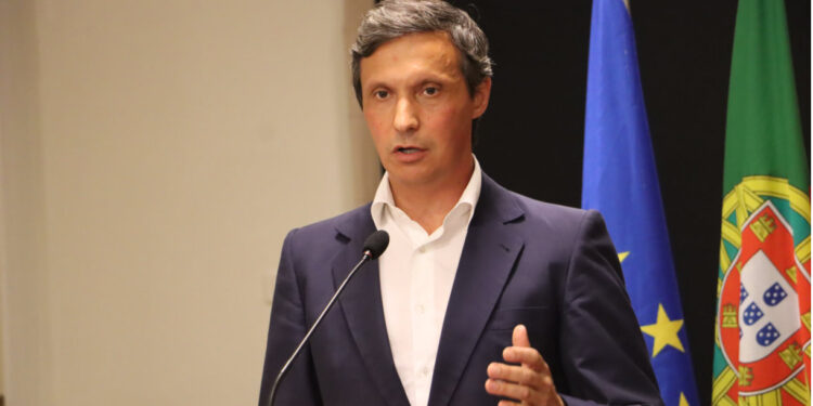 Recandidatura de Paulo Cunha à distrital do PSD