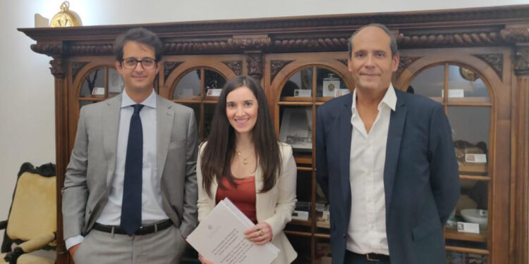 Dossier da Justiça em concertação