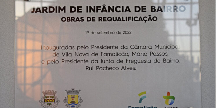 Jardim Infantil de Bairro com instalações renovadas