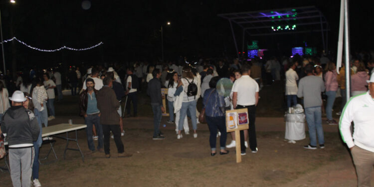 S. Mateus vestiu-se de branco para a festa de Santa Ana