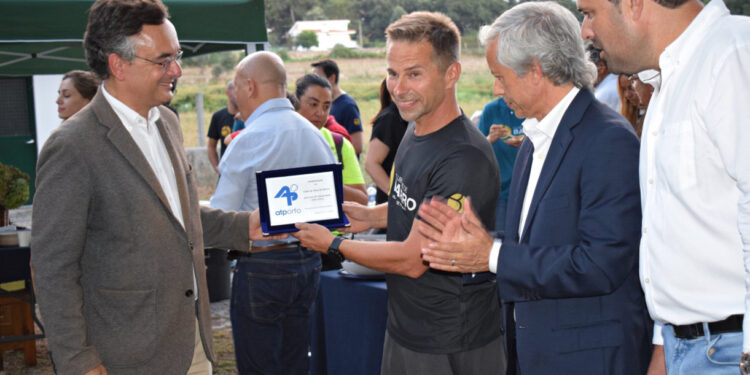 Ténis em Bairro continua a crescer