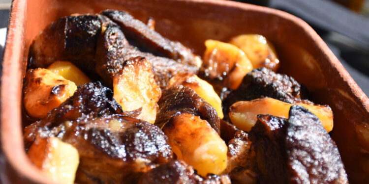 Feira de Artesanato e Gastronomia dinamiza Famalicão