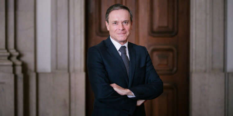 Famalicão: Jorge Paulo Oliveira defende Maternidade