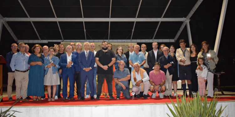 S. Mateus reuniu a comunidade