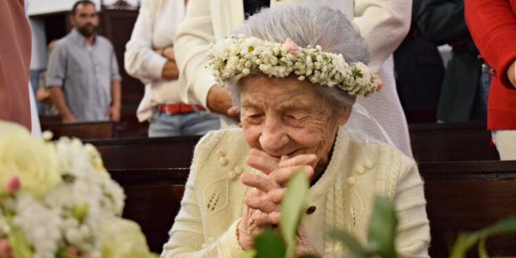 Cidadã de Oliveira São Mateus comemorou 100 anos