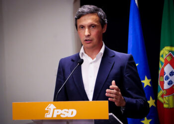 Paulo Cunha reeleito com 95% dos votos