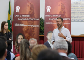Bruno Cunha reúne militantes do PS em Ribeirão