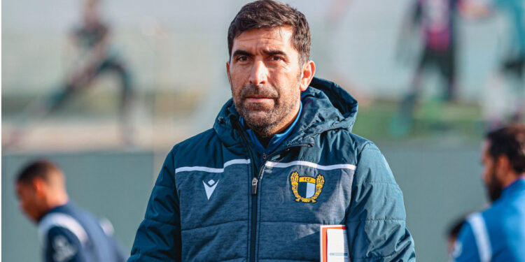 FC Famalicão: Rui Pedro Silva cessa funções