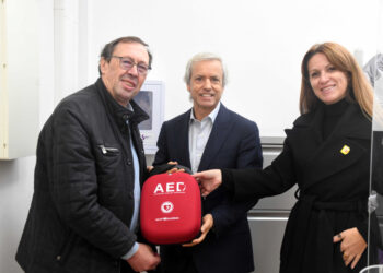 Desfibrilhadores nas escolas 