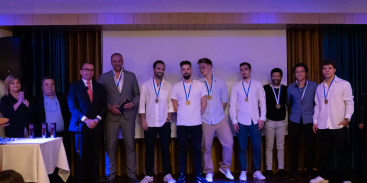 FAC: 85.º Aniversário