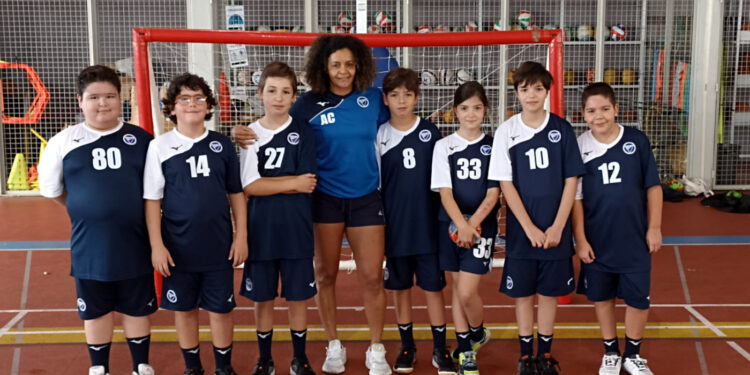 FAC: Fim-de-semana com andebol