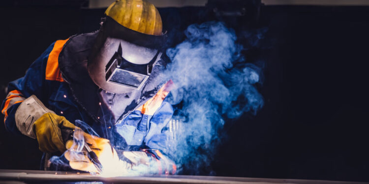 Falta de mão-de-obra preocupa sector económico