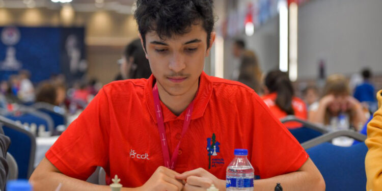 Vitórias nos Sub-16 e Sub-14