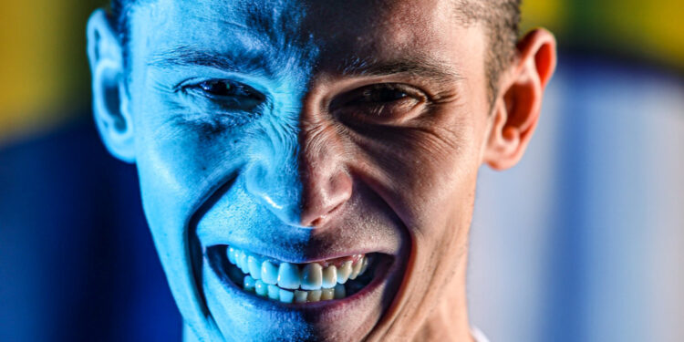 ALEX DOBRE é reforço FC Famalicão