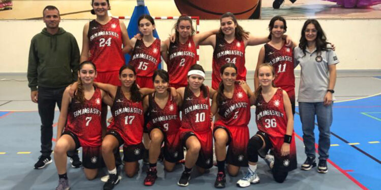 FAMABASKET em 3º lugar