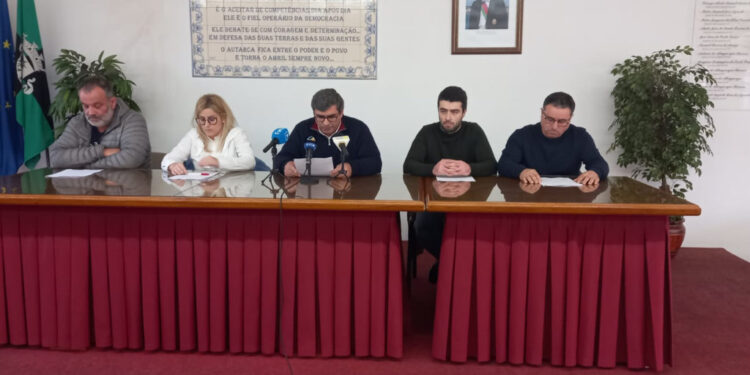 RIBEIRÃO: Executivo da Junta de Freguesia Demite-se