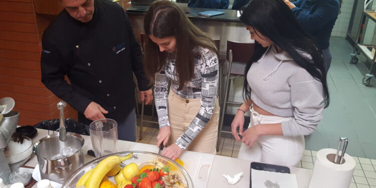 Escola de Pedome e Didáxis