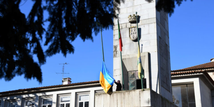 Famalicão ao lado da Ucrânia