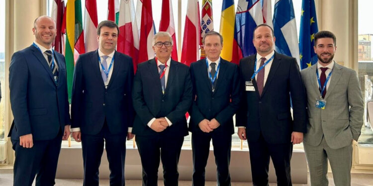 Deputado social-democrata, de Braga