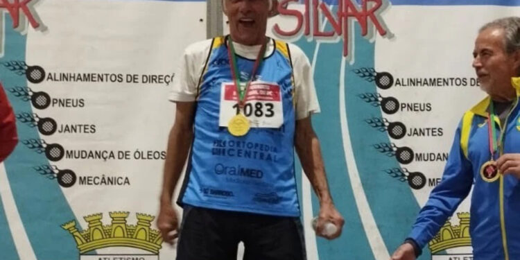Campeão Nacional com 77 anos