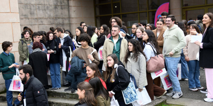 FAMALICÃO: Reuniu Centenas de Jovens