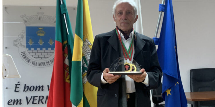 VERMOIM: Homenageou Campeão Nacional