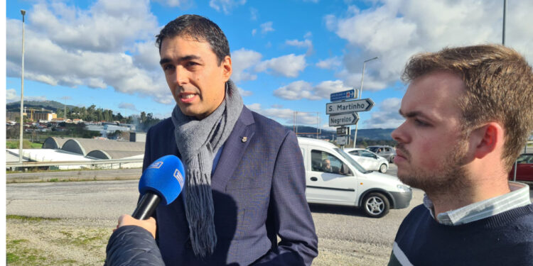 SANTO TIRSO: “A Toque de Caixa”