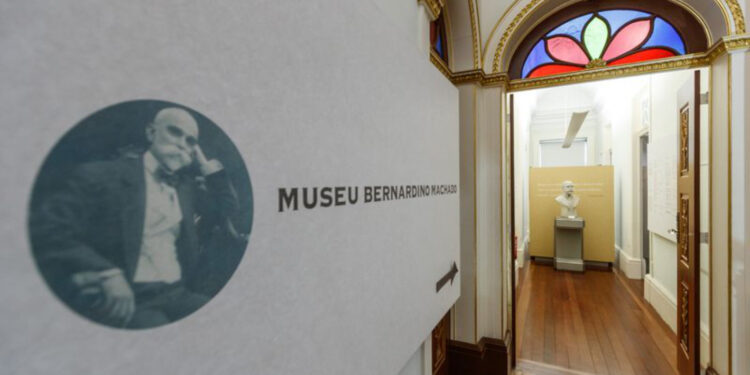 FAMALICÃO: Doação a Museu