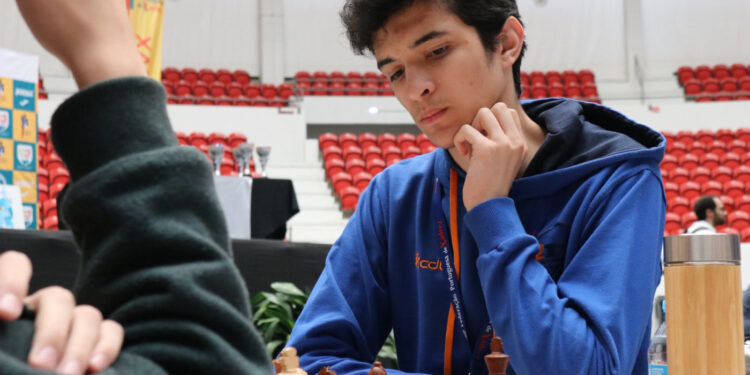 Didáxis com títulos no Xadrez