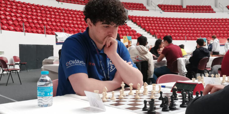 Didáxis com títulos no Xadrez