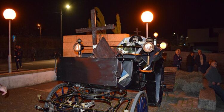 RUIVÃES: Judas É Tradição