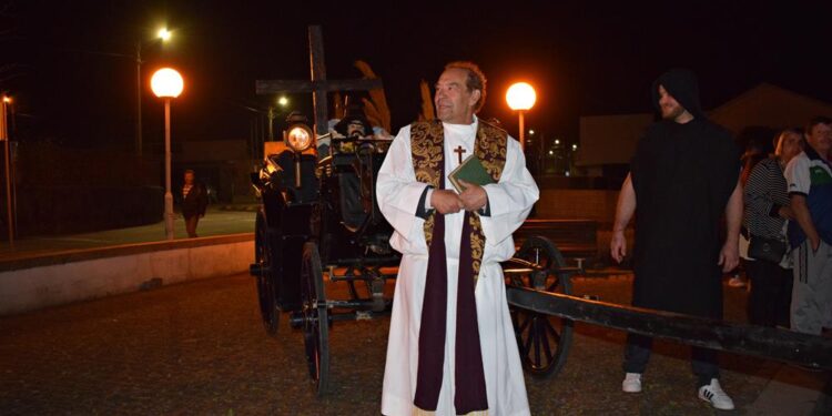 RUIVÃES: Judas É Tradição