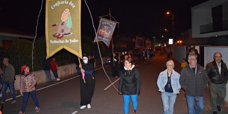 RUIVÃES: Judas É Tradição