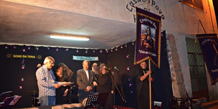 RUIVÃES: Judas É Tradição