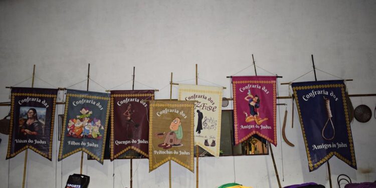 RUIVÃES: Judas É Tradição
