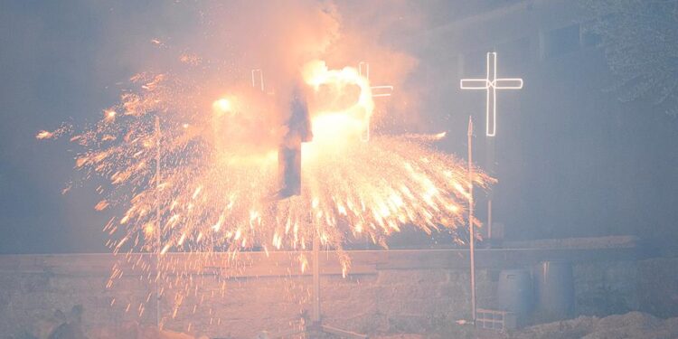 RUIVÃES: Judas É Tradição