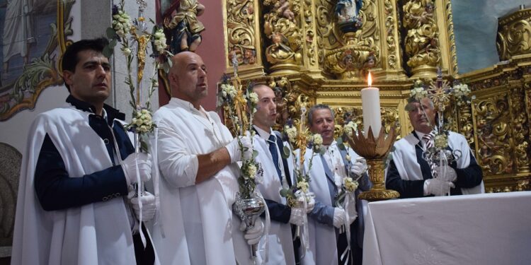 ARNOSO: Visita Pascal Termina Em Festa