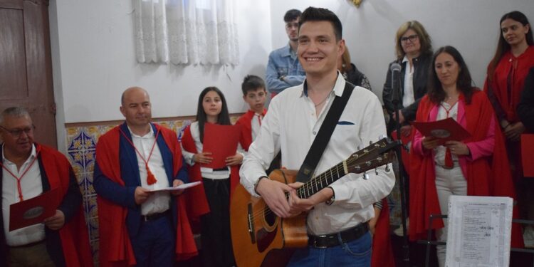 ARNOSO: Visita Pascal Termina Em Festa