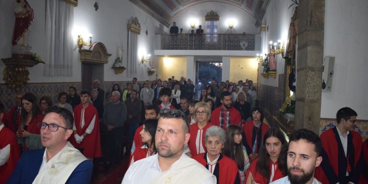 ARNOSO: Visita Pascal Termina Em Festa