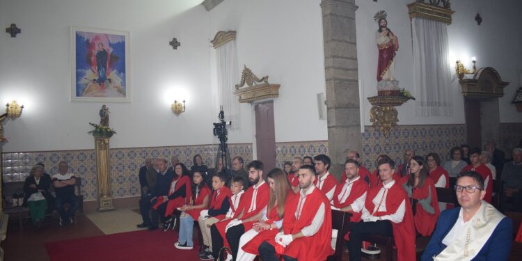 ARNOSO: Visita Pascal Termina Em Festa