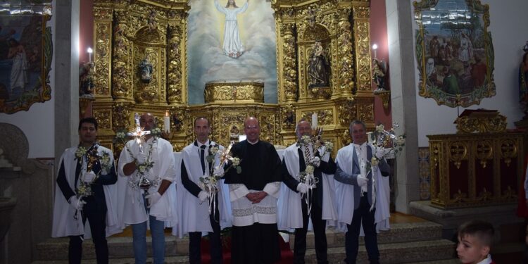 ARNOSO: Visita Pascal Termina Em Festa