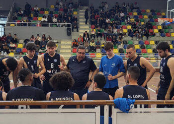 FAC Basquetebol: Subida iminente