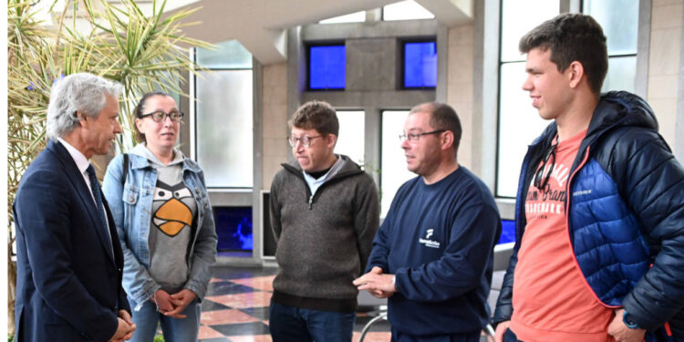 Programa de Emprego e Apoio