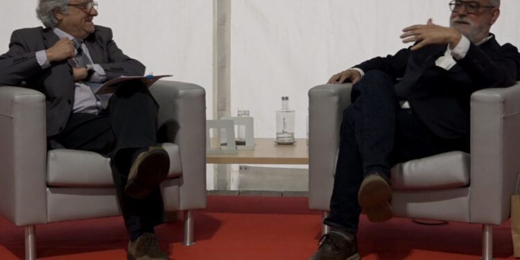 “Escutar” José Milhazes