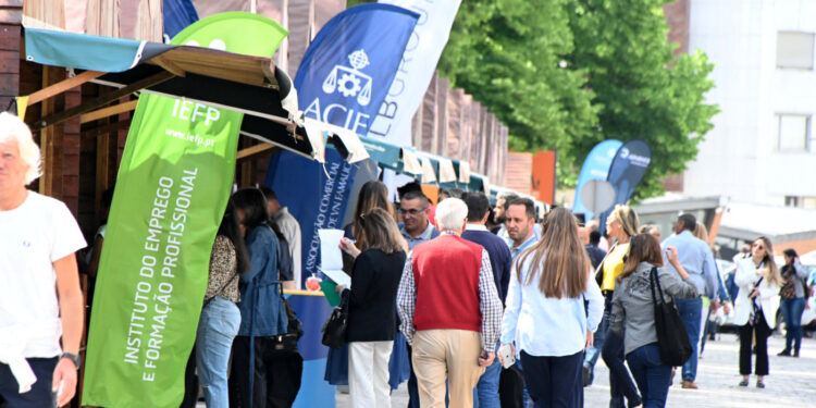 FAMALICÃO: Taxa de desemprego baixa