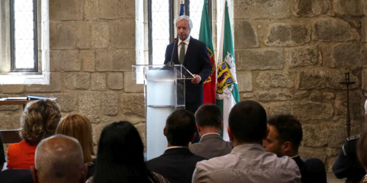 Assinado memorando do Quadrilátero